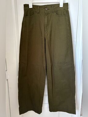 Old Navy Women’s Olive Green Wide Leg Pants, Size 8/10